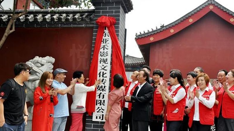 短视频灯光定制：揭秘灯光厂家的选型逻辑与关键要素